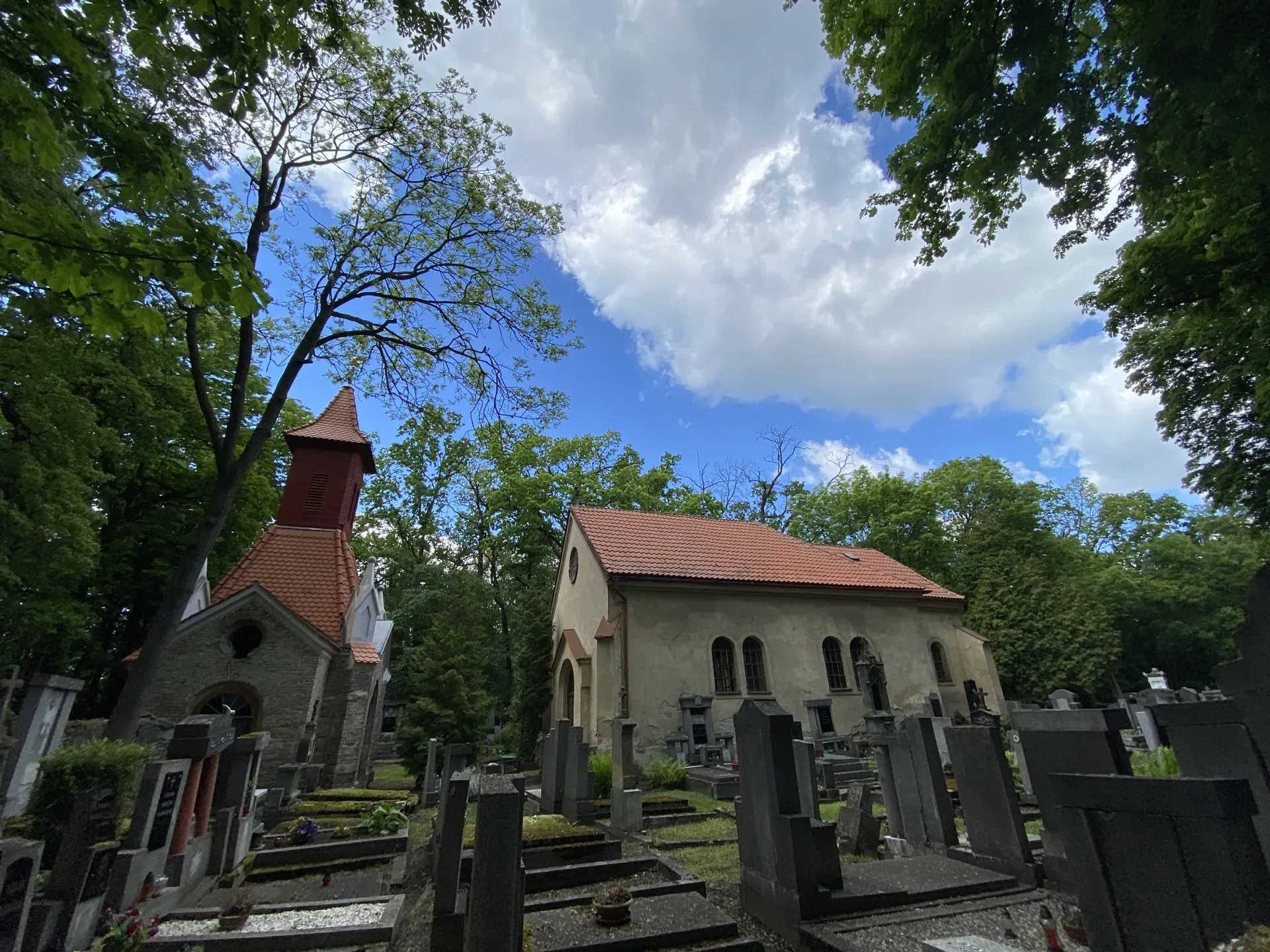 Josef Pleskot, modernizace trati, oprava hřbitovní zdi a zapomenuté sochy… - Kladno