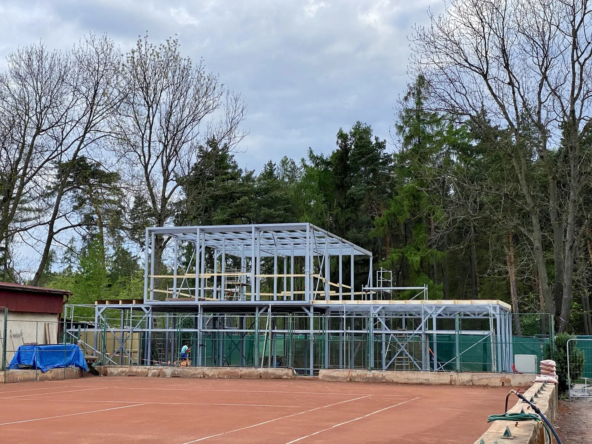 Květen 2021 - Rekonstrukce zimáku, Slovanu a nový archiv knihovny - Kladno